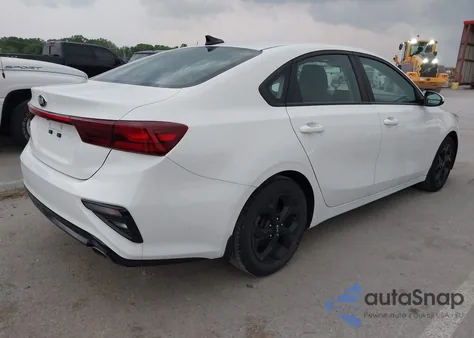 2019 Kia Forte Lxs z USA, uszkodzony, nr VIN 3KPF24AD9KE085542